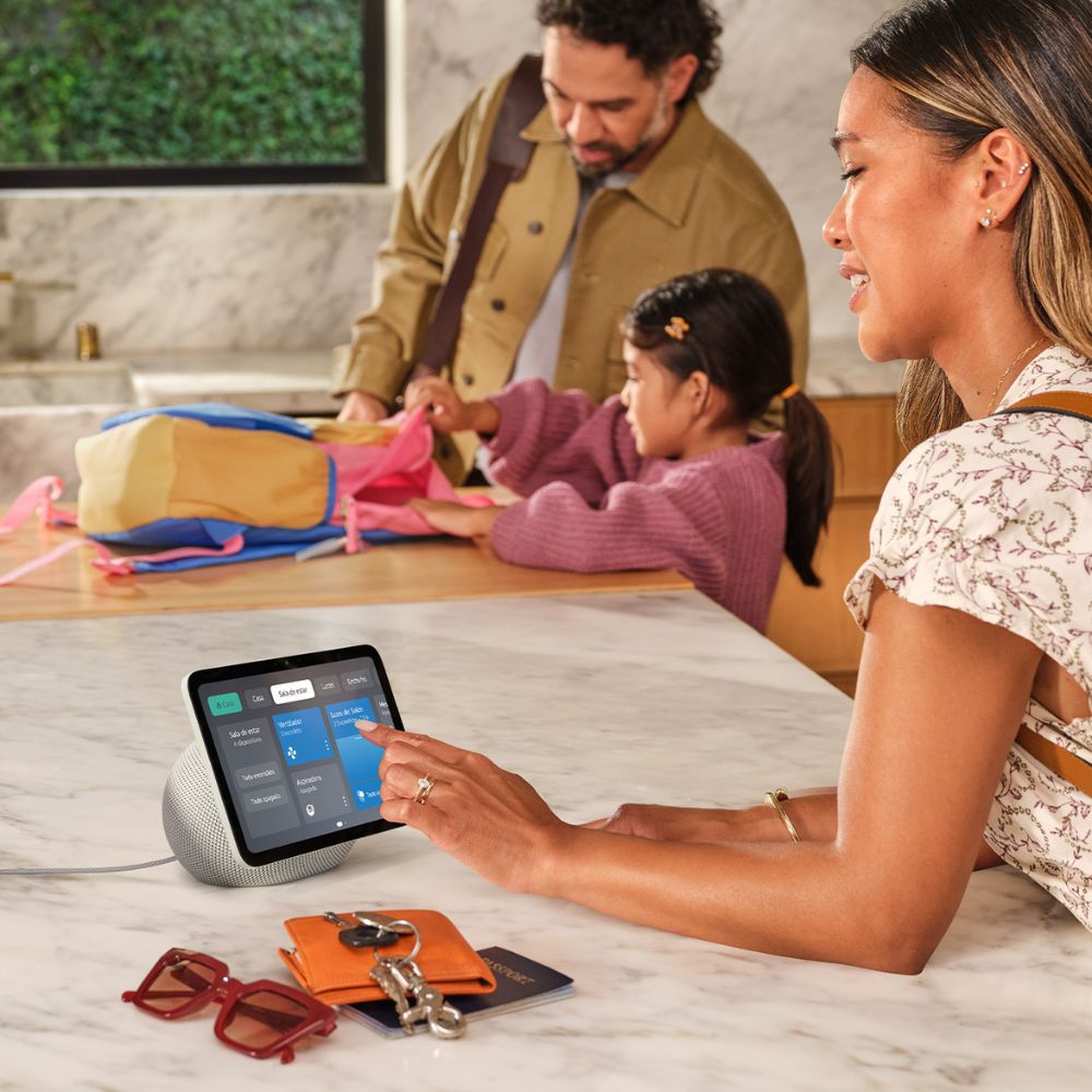 ECHO SHOW 8